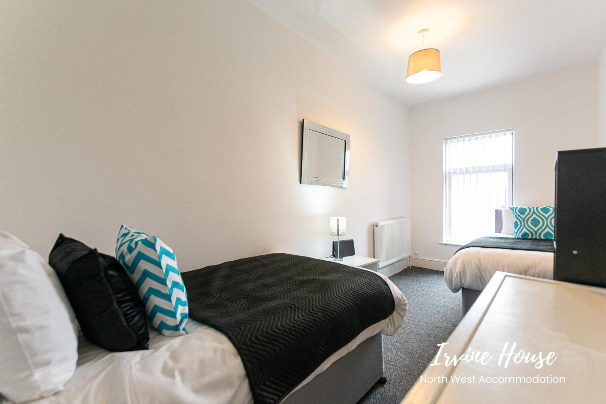 Irvine Contractor Accommodation เลห์ ภายนอก รูปภาพ